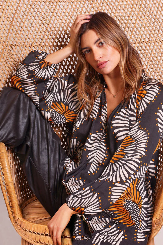 Madding Blouse by Traffic People in Black